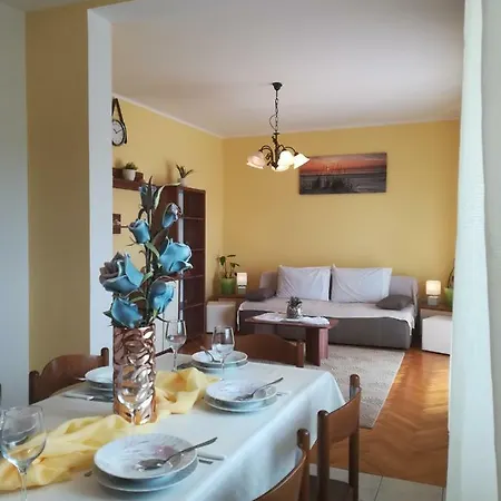Apartment 2d