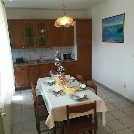 2d Apartamento Grebaštica